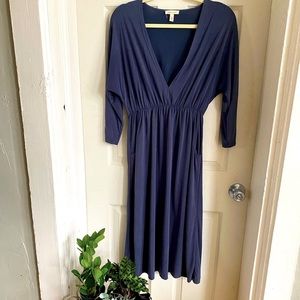 silence + noise Low Cut Batwing Midi Dress